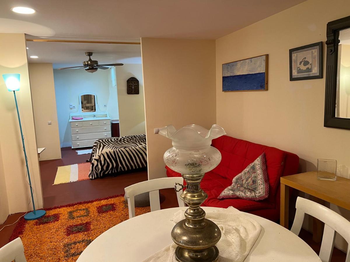 Apartamento Abierto Con Patio Matadepera Eksteriør billede