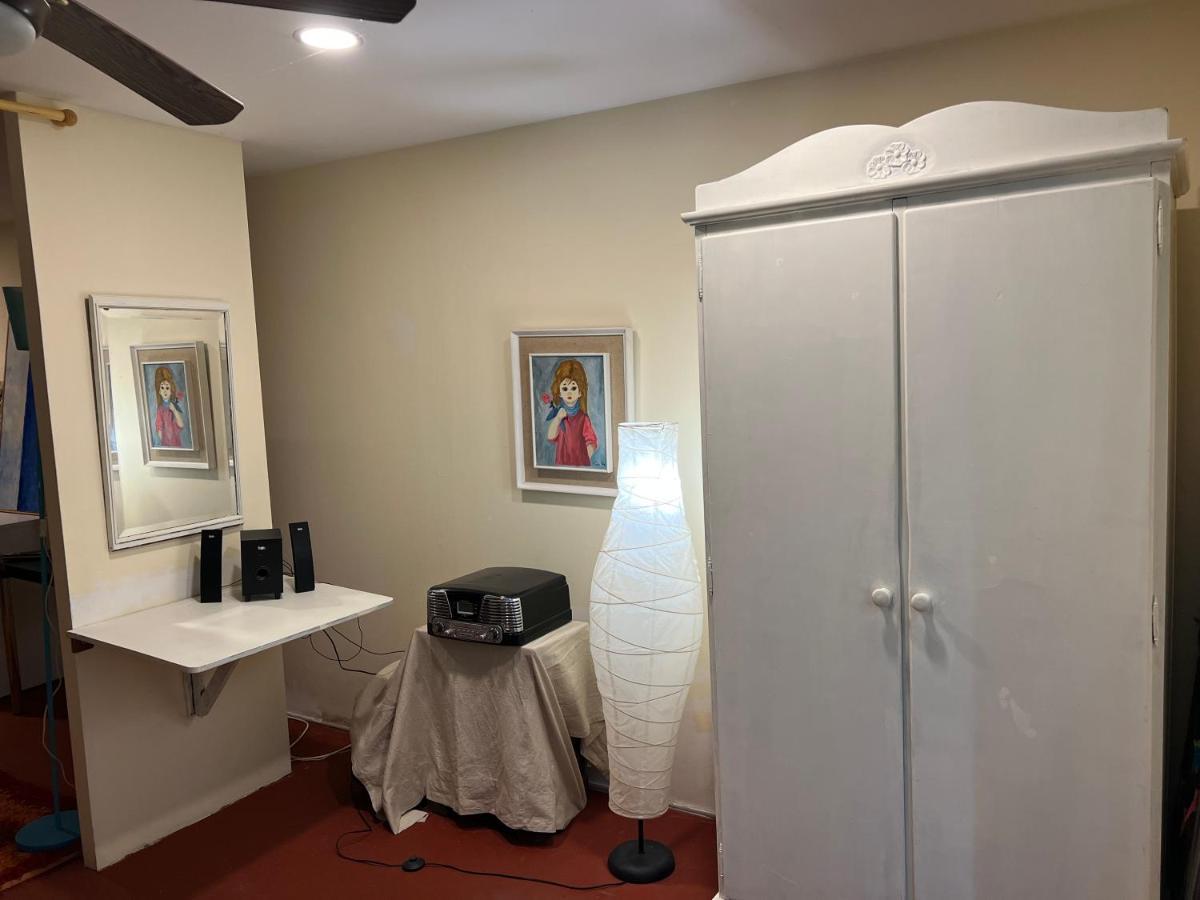Apartamento Abierto Con Patio Matadepera Eksteriør billede